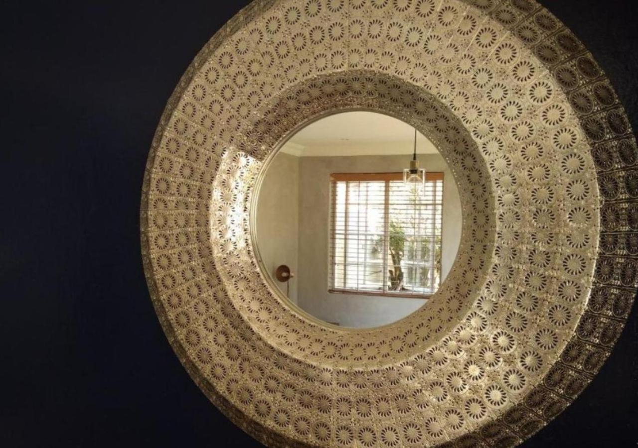 Limonite Guesthouse พริทอเรีย ภายนอก รูปภาพ